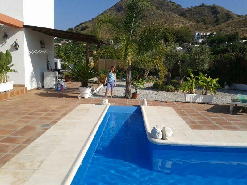 Villa El Nido Nerja Bagian luar foto
