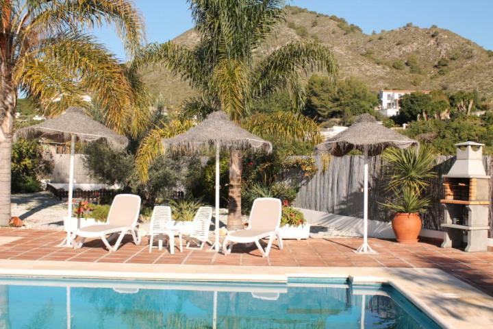 Villa El Nido Nerja Bagian luar foto